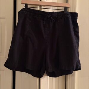 XL Black Linen Shorts